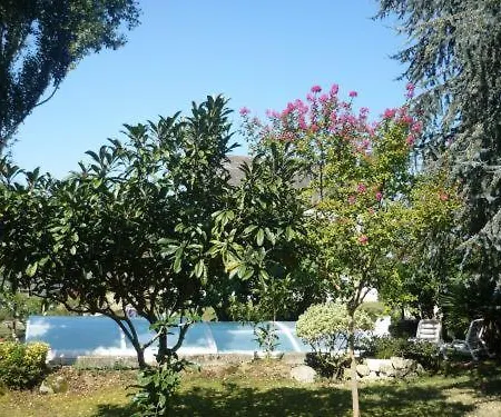 Le Miramont Bed & Breakfast 3*